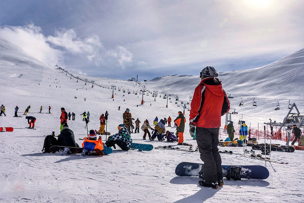How to Rent Ski Equipment in Iran?