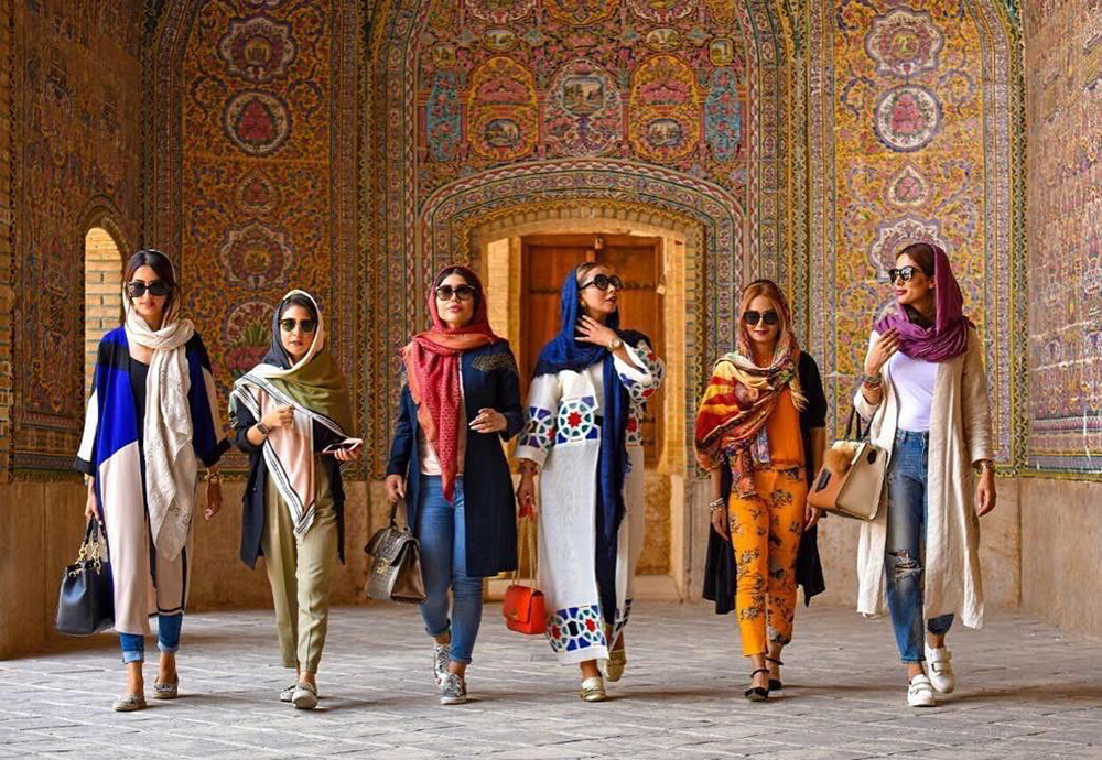 some tips about Iran dress code