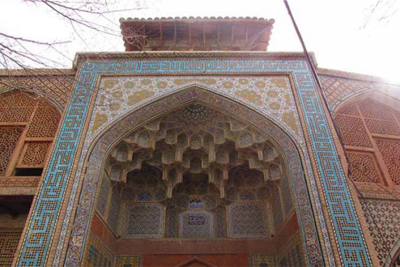 ali qoli mosque isfahan