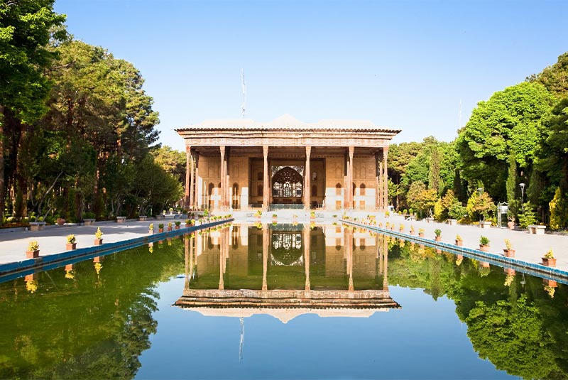 chehel sotun isfahan