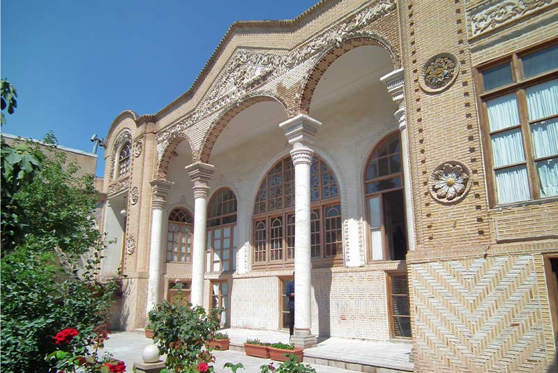 pottery museum tabriz