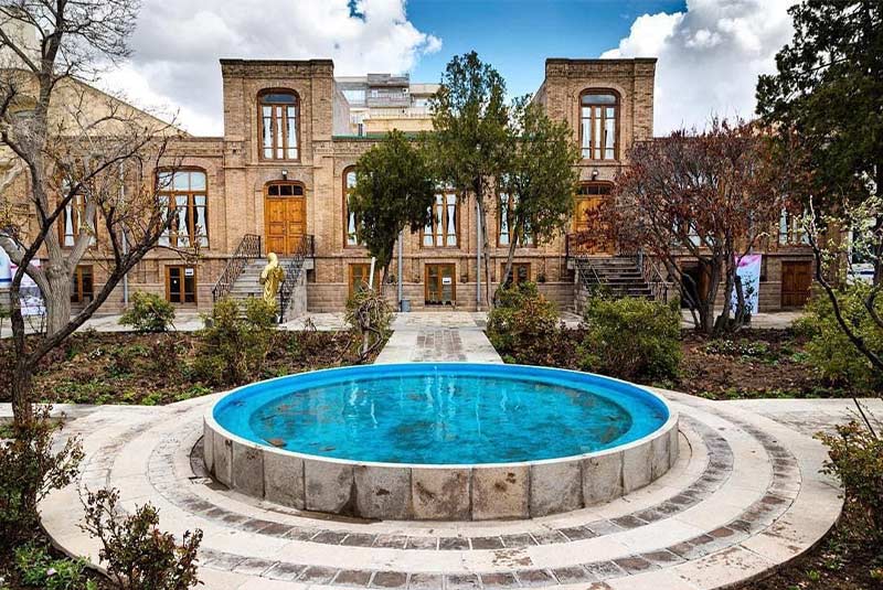 Parvin etesami house Tabriz