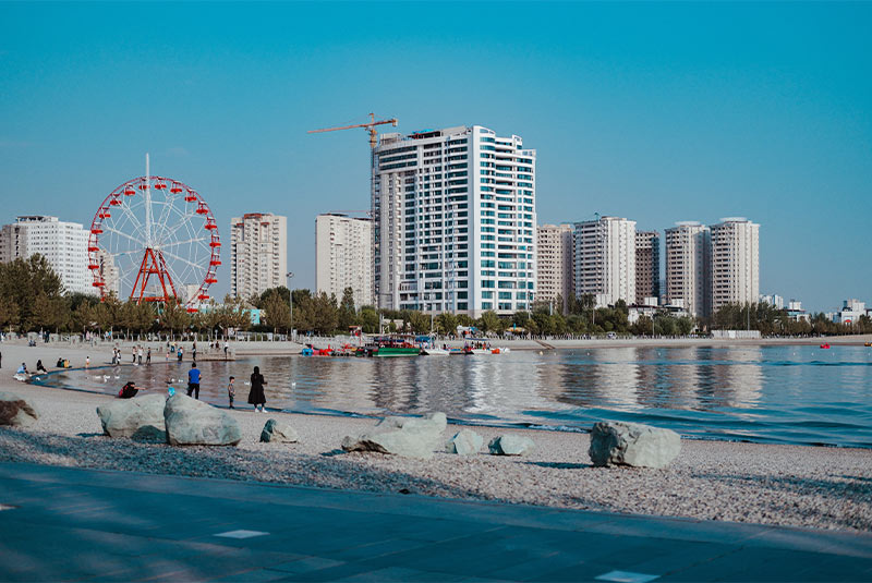 chitgar lake tehran