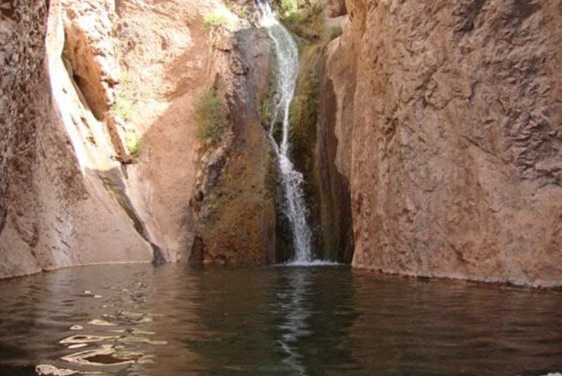 4. Rezdab Waterfall