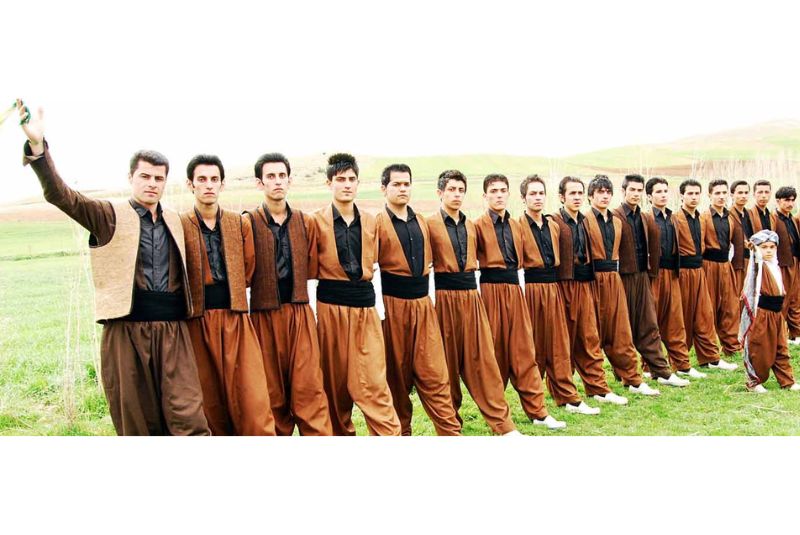 Kurdish dance