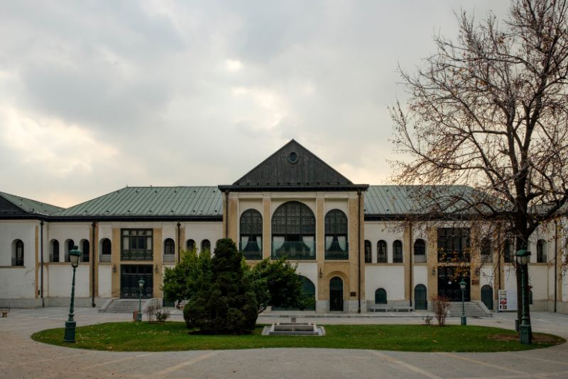 Sahebqaranieh Palace