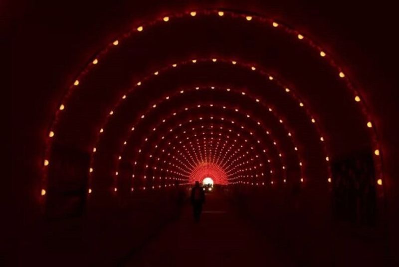 17. Echo Tunnel