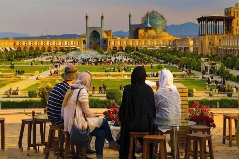 Naqsh-e Jahan Square (Imam Square)