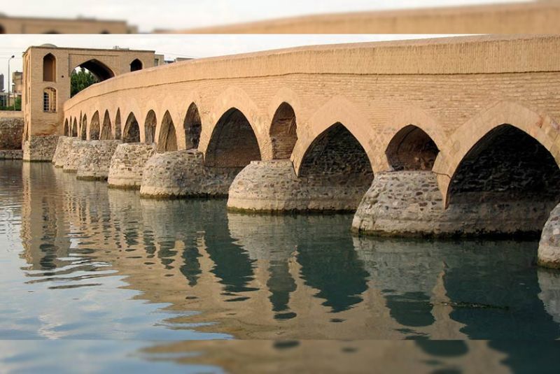 Architecture and Design of Shahrestan Bridge