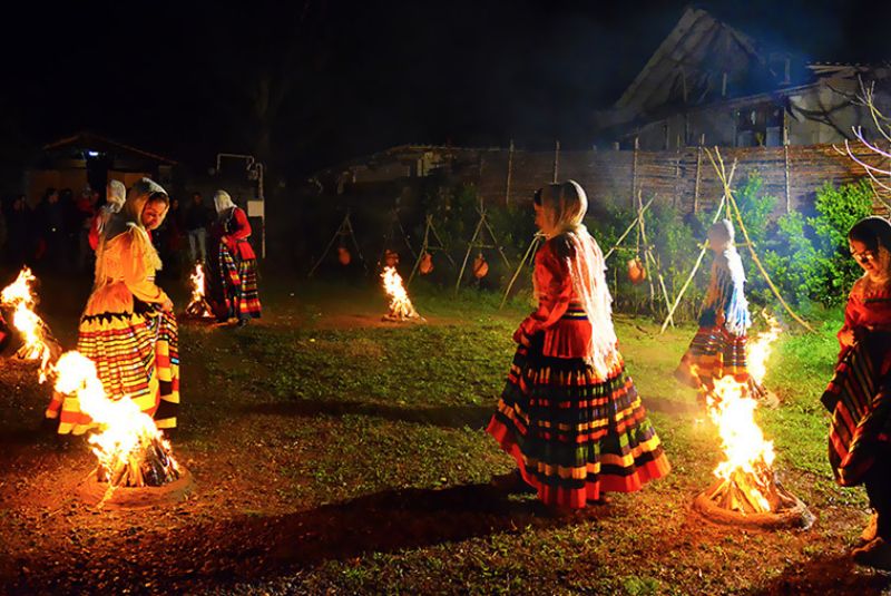 Chaharshanbe Suri: Fire and Pot Smashing