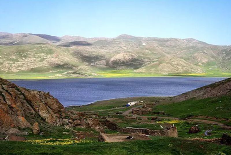 Neor Lake