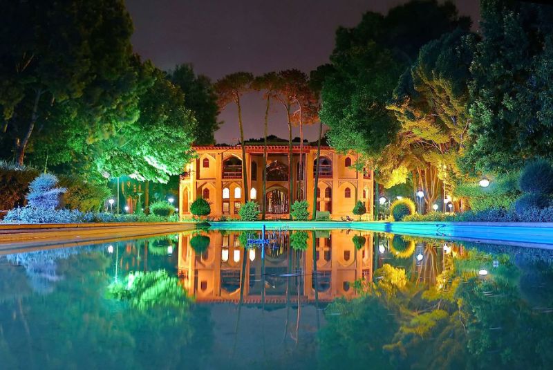 Palace of Eight Paradises (Kakh-e Hasht Behesht)