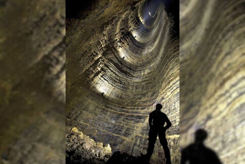 Challenges of Caving in Parau Cave