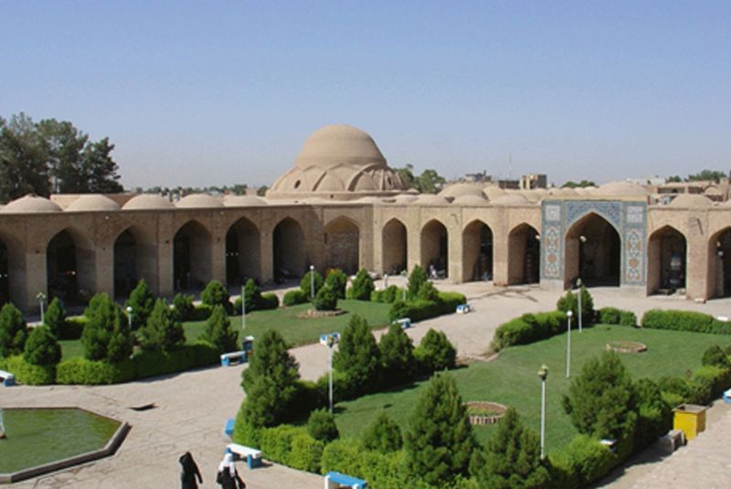 Ganjali Khan Caravanserai and School