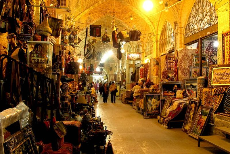 Vakil Bazaar (Shiraz)