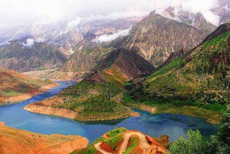 Flora and Fauna in the Surrounding Zagros Mountains