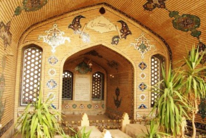 Tomb of Sheikh Rouzbahan Location