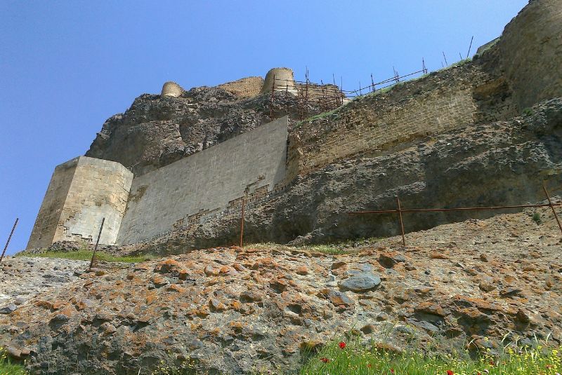 Qahqaheh Castle