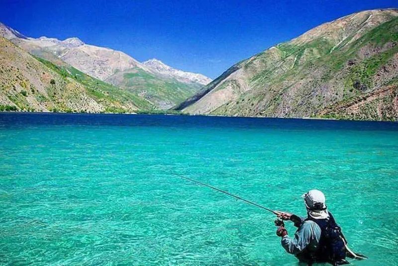 Lorestan Gohar Lake