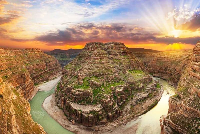 Best Time to Visit Shirez Canyon