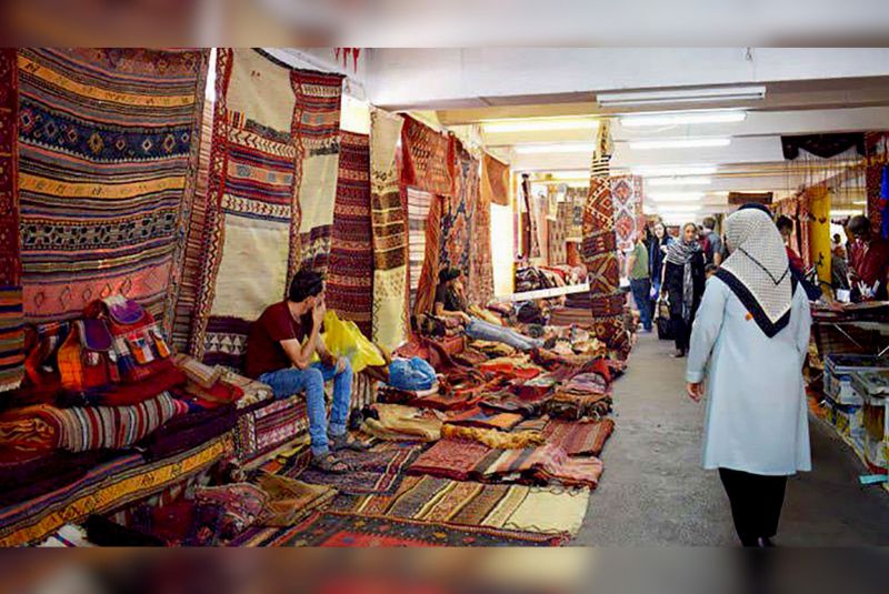 Tips for a Successful Jomeh Bazaar Visit