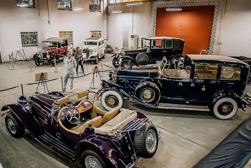 How to Get to the Royal Automobile Museum