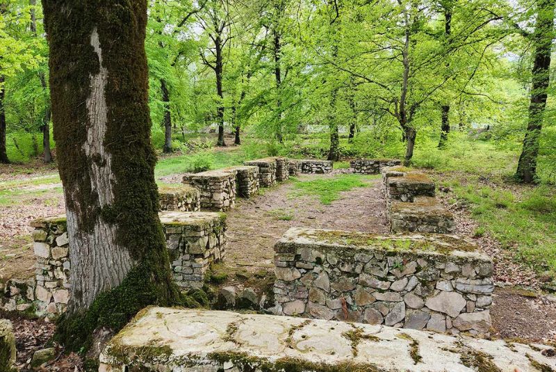 Abbas Abad Historical Complex in Northern Iran - EavarTravel