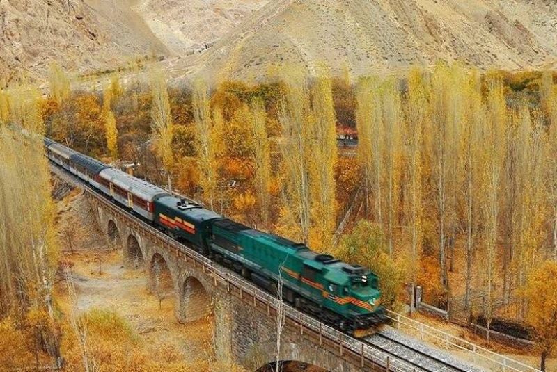 The Most Beautiful Train Routes in Iran