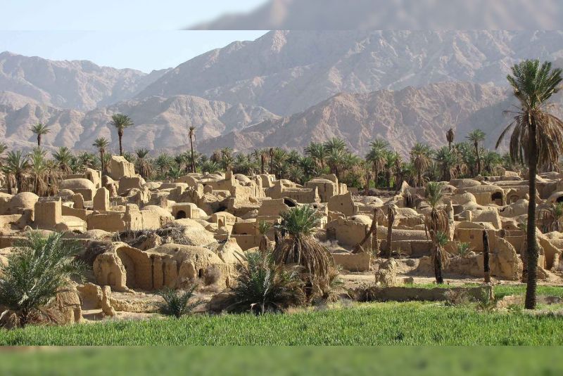 Esfahak Oasis Village