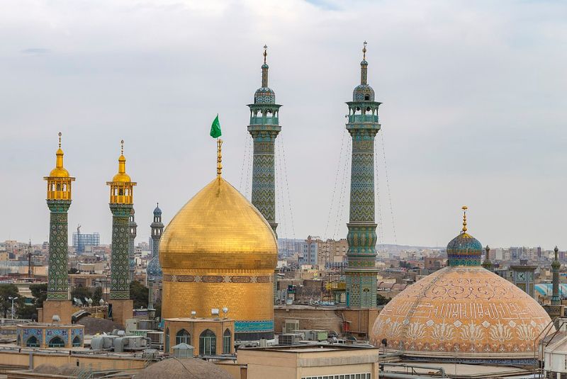 Sightseeing Places Around Qom Atiq Mosque