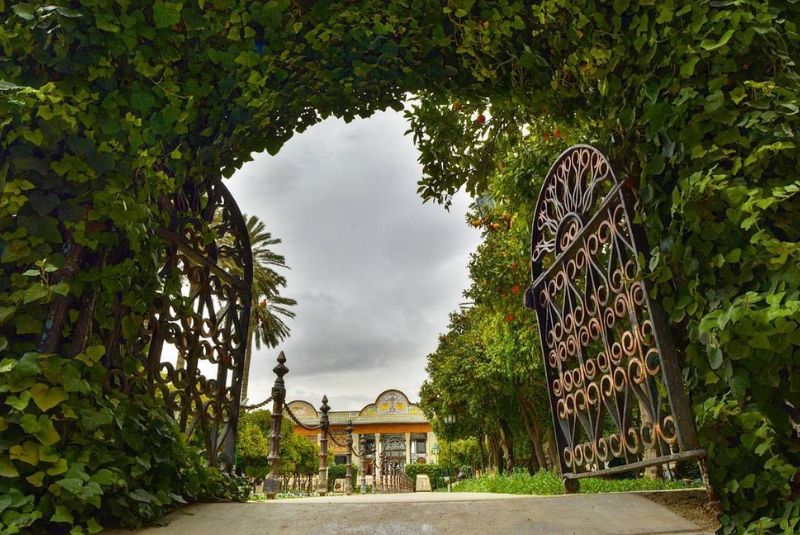 Main Entrance and Garden Area