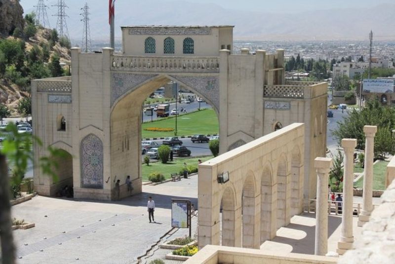 The Quran Gate Architectural Features