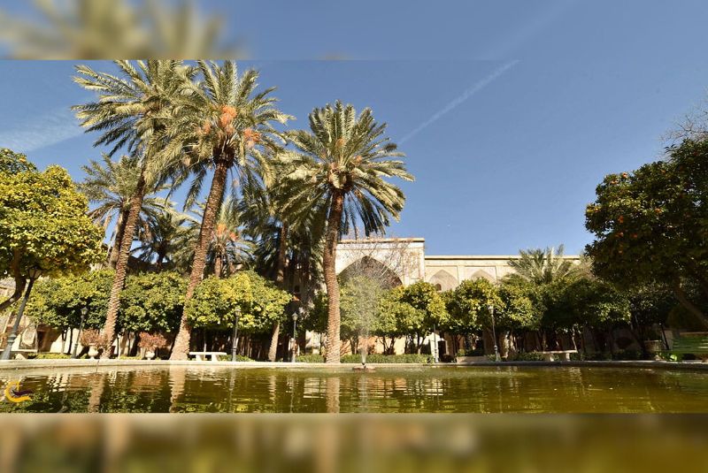 Central Courtyard and Water Features