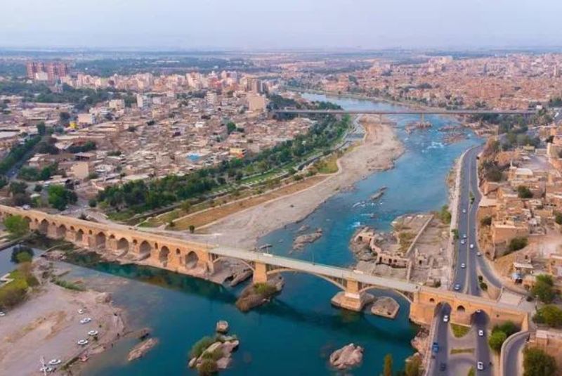 Old Bridge of Dezful Location and Access