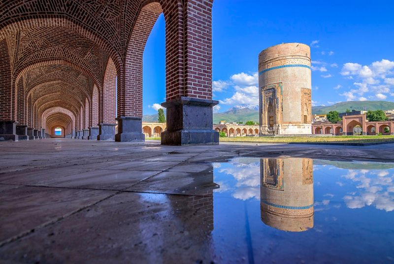 Sheikh Heidar Mausoleum Visiting Information