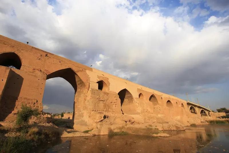 The History of Old Bridge of Dezful