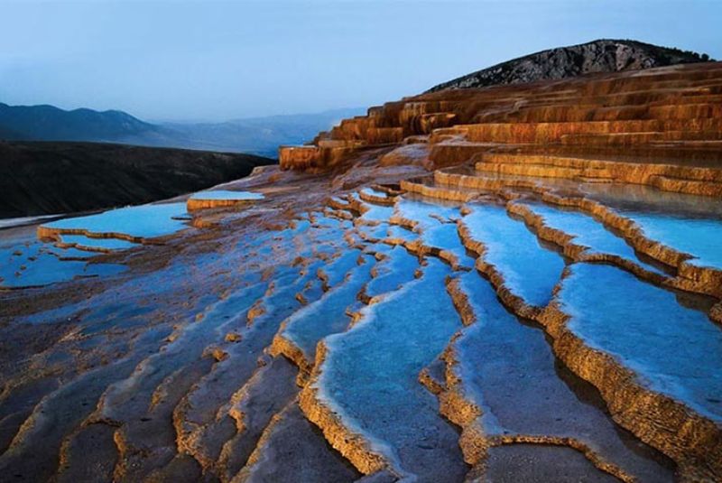 Badab Soort Springs