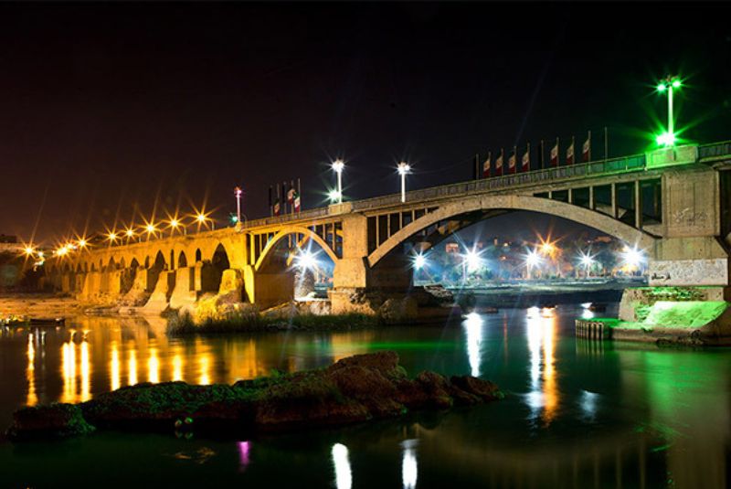 Architecture of the Old Bridge of Dezful