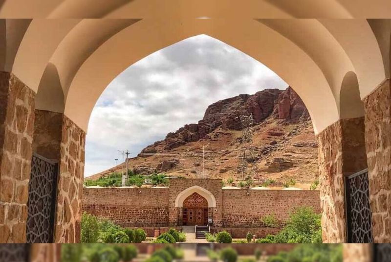  Khajeh Nazar Caravanserai